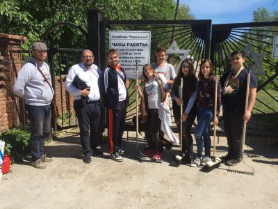 33864161_2091426507566158_6326723943562477568_n