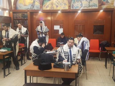 29063000_1605933322826099_4209817821570923769_n